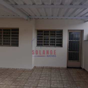 Casa em Amparo, bairro Residencial Santa Maria Amparo