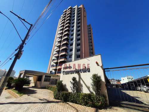 Apartamento, código 2464 em Amparo, bairro Centro