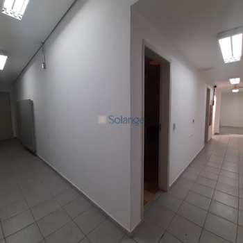 Corredor acesso a salas