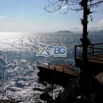 Casa em Ilhabela, bairro Ponta da Sela