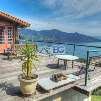 Casa de Condomínio em Ilhabela, bairro Siriúba