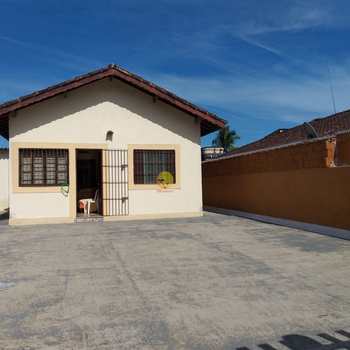 Casa em Bertioga, bairro Centro