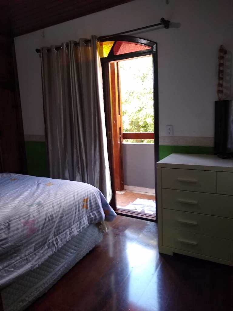 Sobrado em Itapecerica da Serra, no bairro Parque Paraíso