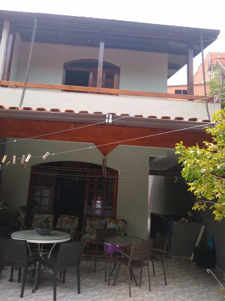 Sobrado em Itapecerica da Serra, no bairro Parque Paraíso