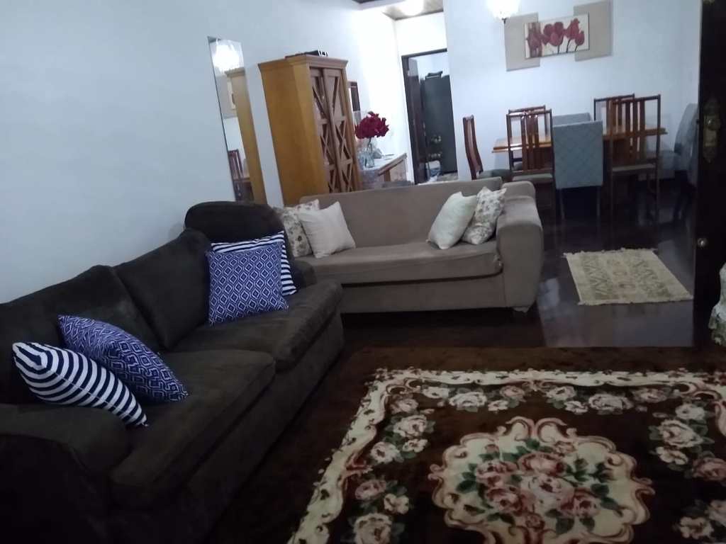 Sobrado em Itapecerica da Serra, no bairro Parque Paraíso