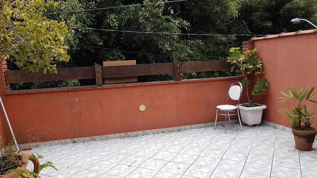 Sobrado em Itapecerica da Serra, no bairro Parque Paraíso