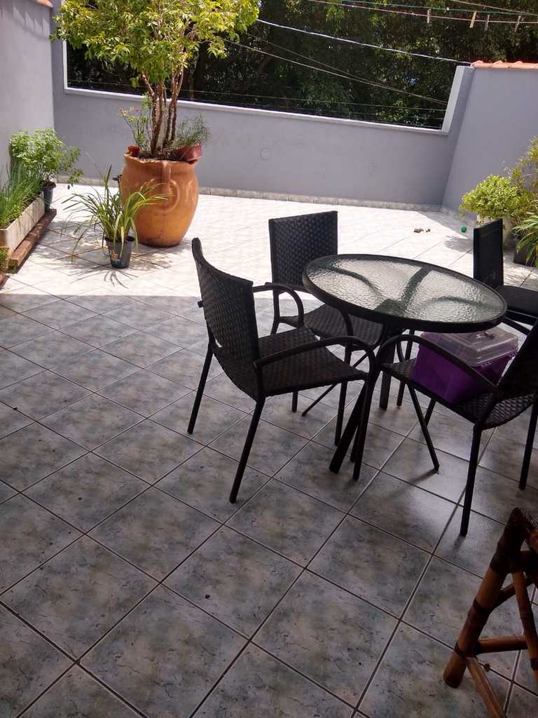 Sobrado em Itapecerica da Serra, no bairro Parque Paraíso