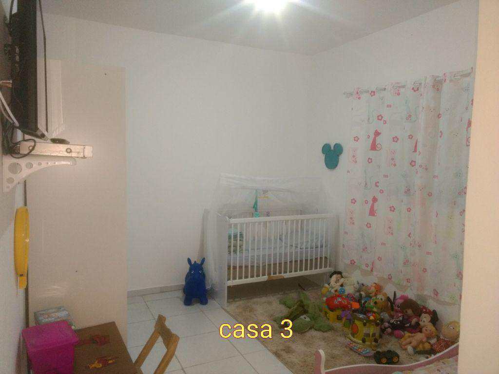 Sobrado em Itapecerica da Serra, no bairro Engenho