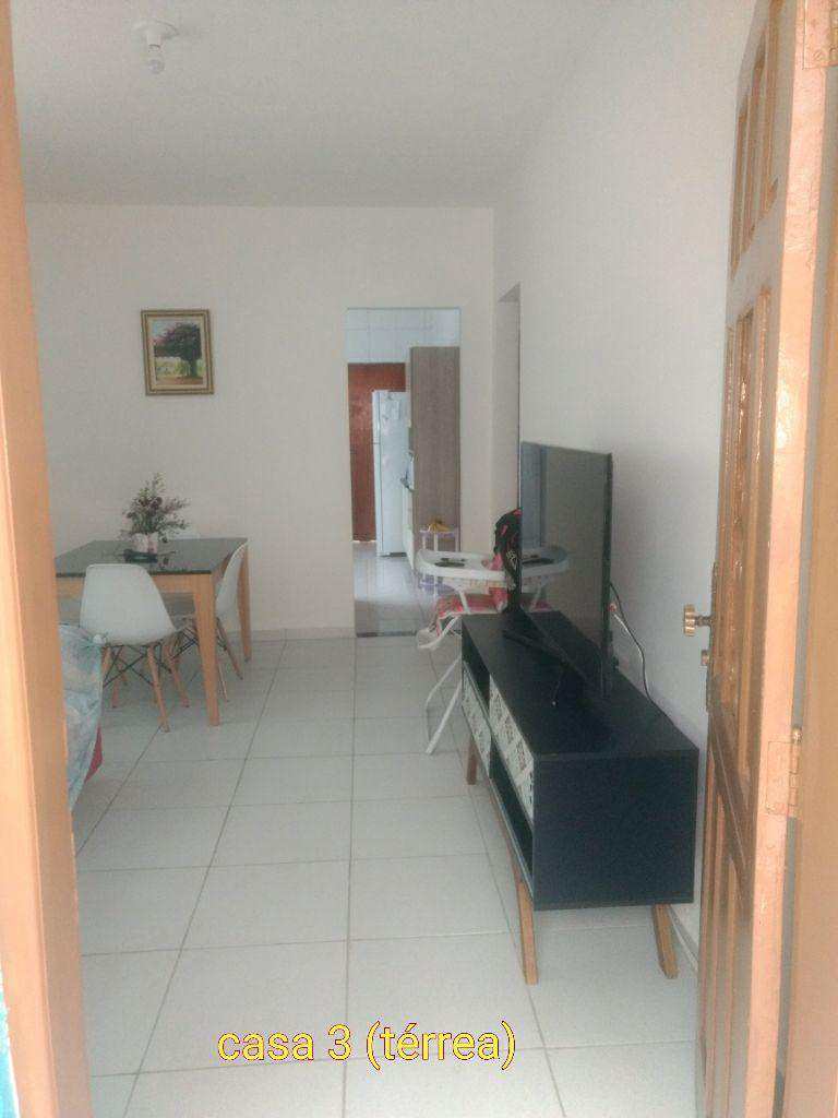 Sobrado em Itapecerica da Serra, no bairro Engenho