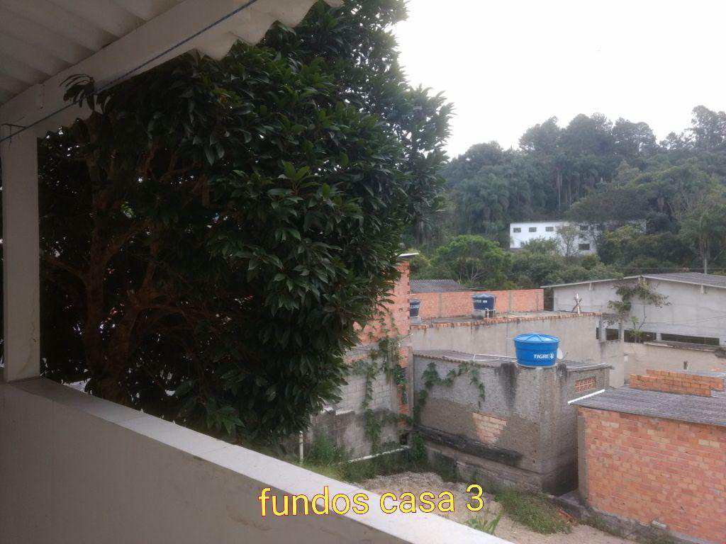 Sobrado em Itapecerica da Serra, no bairro Engenho