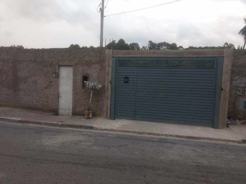Sobrado em Itapecerica da Serra, no bairro Engenho