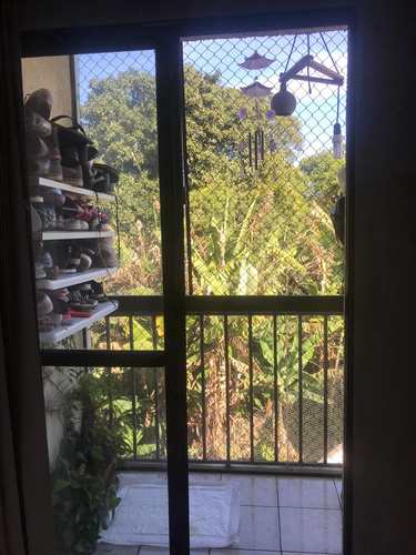 Apartamento, código 1328 em Itapecerica da Serra, bairro Jardim Tereza Maria