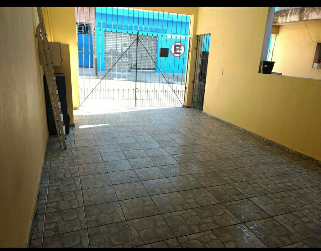 Sobrado em Itapecerica da Serra, no bairro Jardim São Pedro