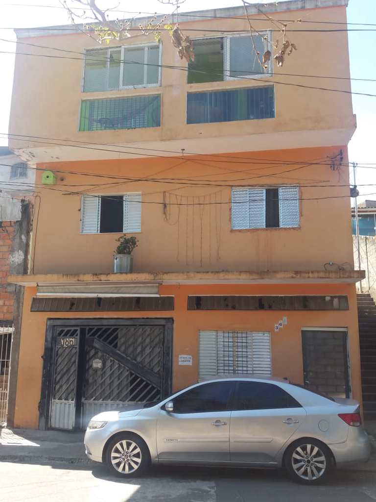Sobrado em Itapecerica da Serra, no bairro Parque Paraíso