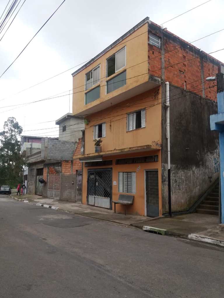 Sobrado em Itapecerica da Serra, no bairro Parque Paraíso