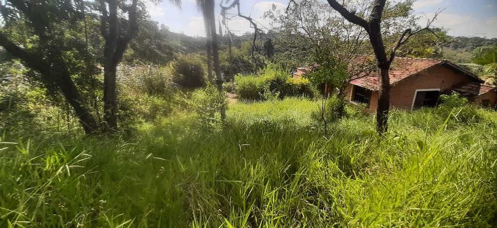 Terreno em Itapecerica da Serra, no bairro Embu Mirim
