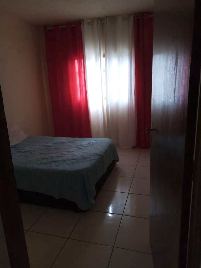 Sobrado em Itapecerica da Serra, no bairro Vila João Montesano