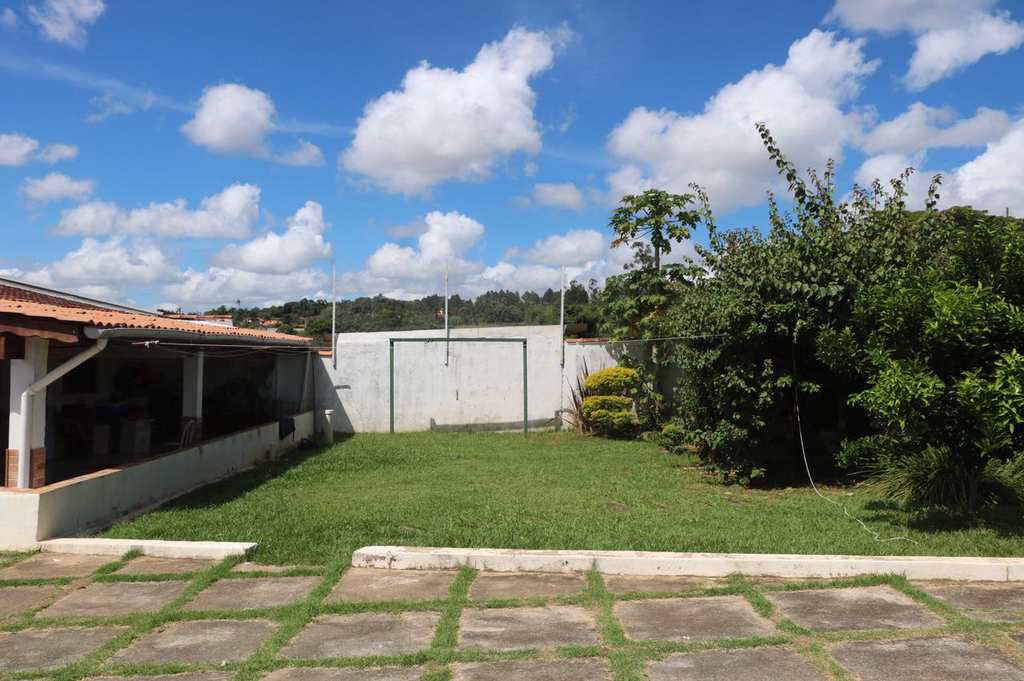 Casa em Itapecerica da Serra, no bairro da Lagoa