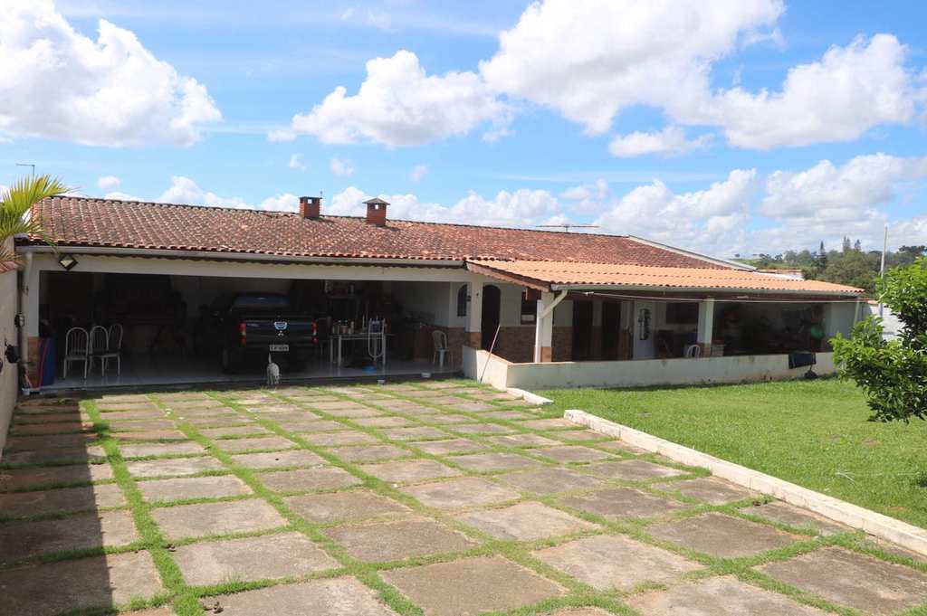 Casa em Itapecerica da Serra, no bairro da Lagoa