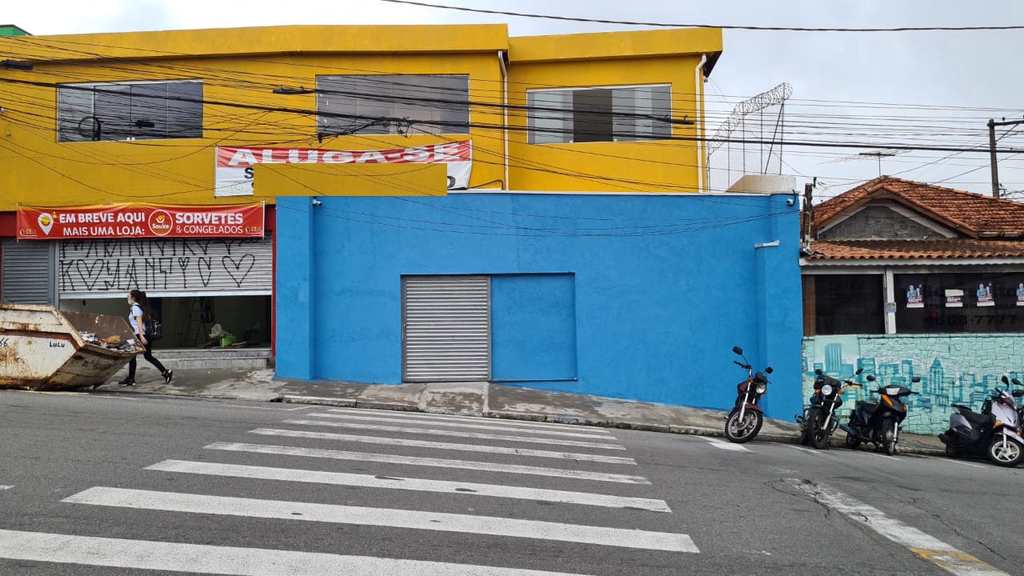 Conjunto Comercial em Itapecerica da Serra, no bairro Centro