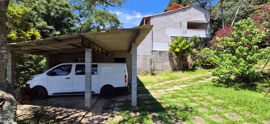 Chácara em Itapecerica da Serra, no bairro da Lagoa