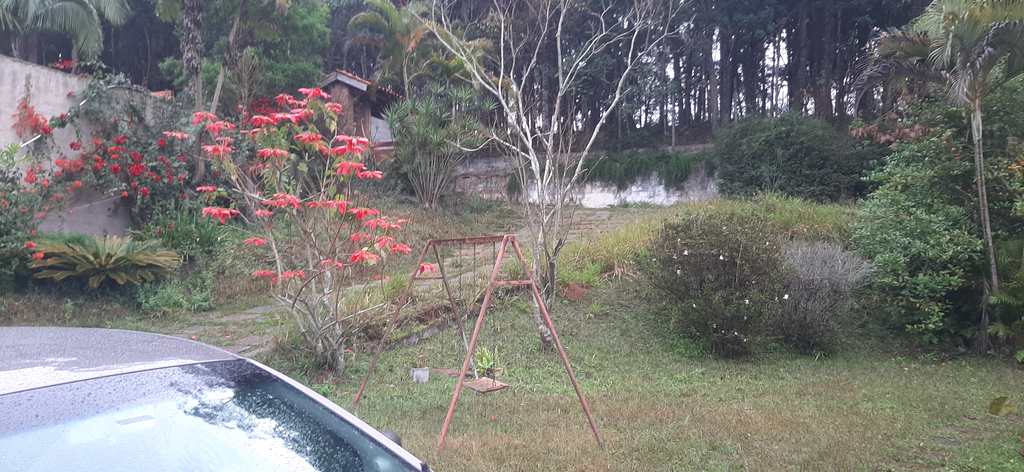Chácara em Itapecerica da Serra, no bairro da Lagoa