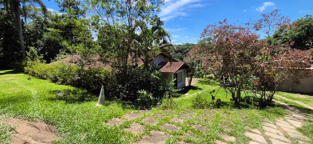 Chácara em Itapecerica da Serra, no bairro da Lagoa
