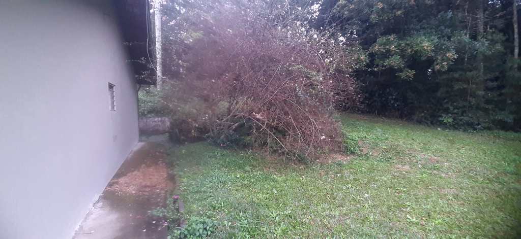 Chácara em Itapecerica da Serra, no bairro da Lagoa