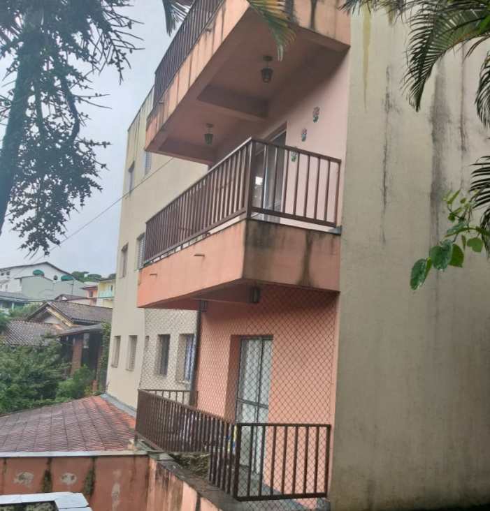 Apartamento em Itapecerica da Serra, no bairro Jardim Tereza Maria