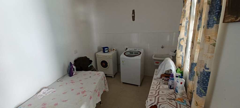 Casa em Itapecerica da Serra, no bairro Jardim Marilú