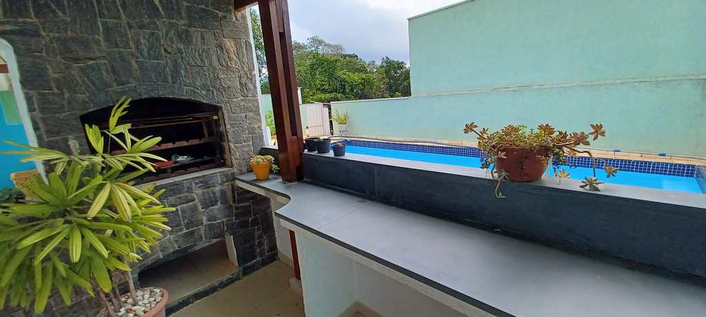 Casa em Itapecerica da Serra, no bairro Jardim Marilú