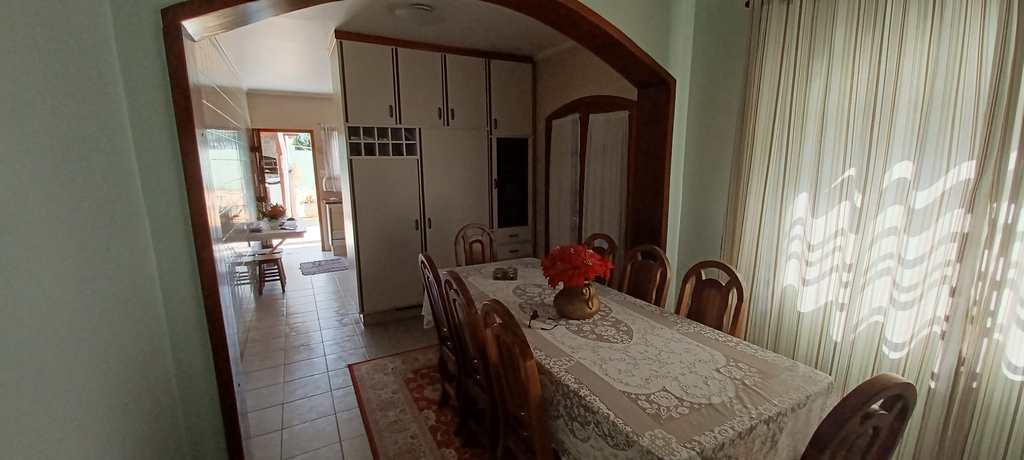 Casa em Itapecerica da Serra, no bairro Jardim Marilú