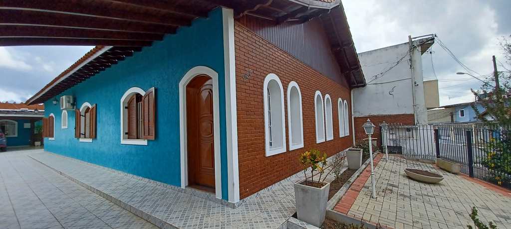 Casa em Itapecerica da Serra, no bairro Jardim Marilú