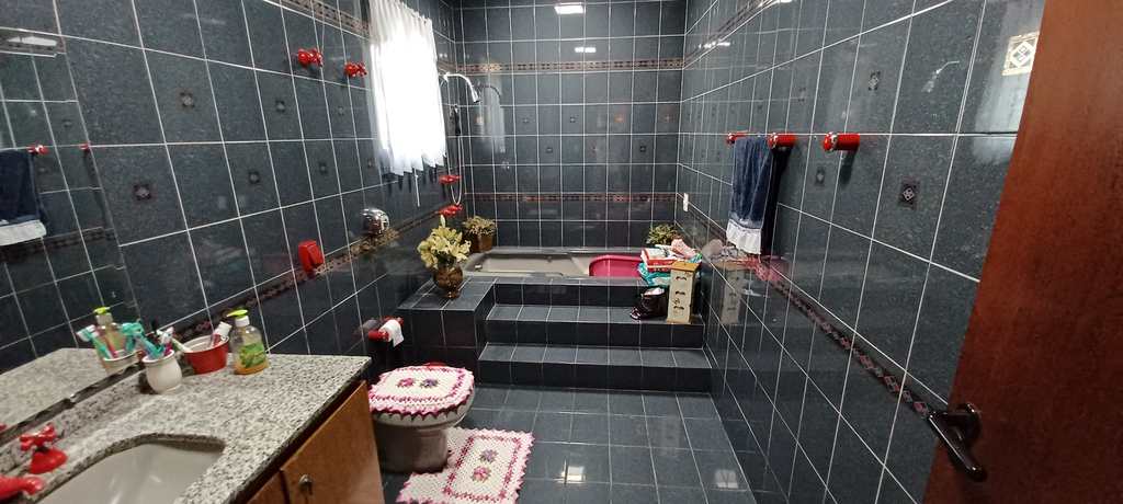 Casa em Itapecerica da Serra, no bairro Jardim Marilú