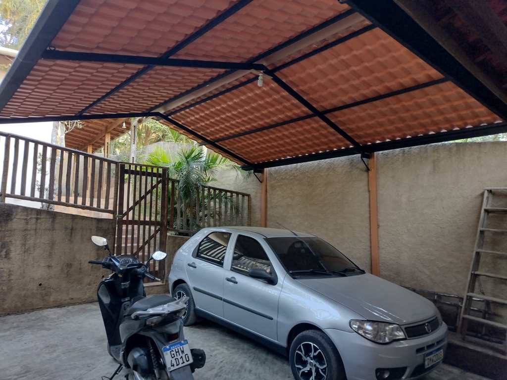 Casa em Itapecerica da Serra, no bairro Itaquaciara