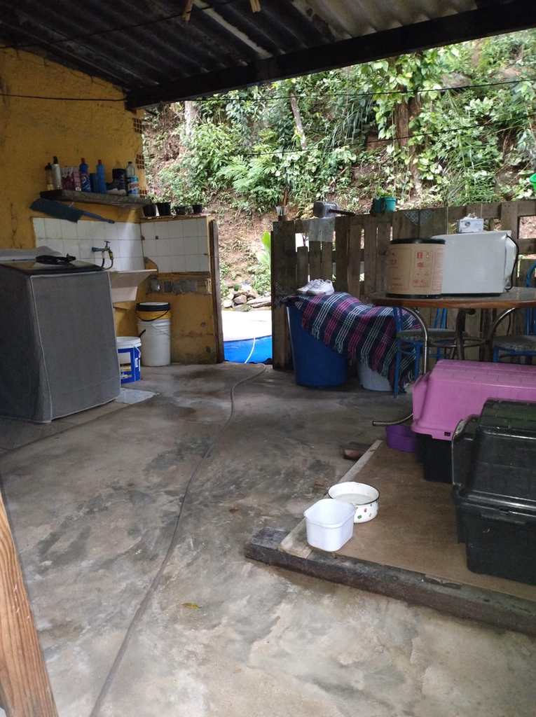 Casa em Itapecerica da Serra, no bairro Itaquaciara