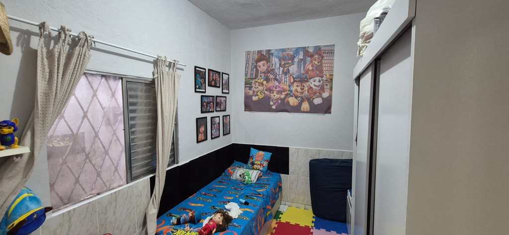 Casa em Itapecerica da Serra, no bairro Parque Paraíso