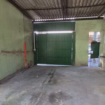 Casa em Embu das Artes, bairro Jardim Vista Alegre