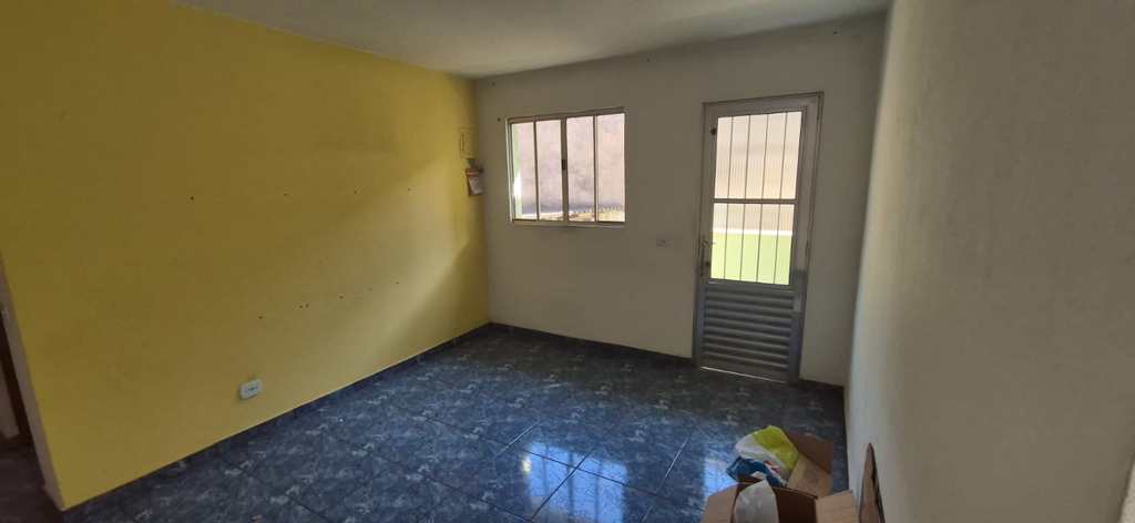 Casa em Embu das Artes, no bairro Jardim Vista Alegre