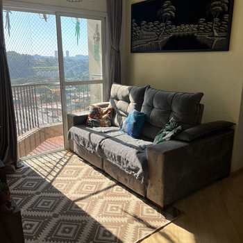 Apartamento em São Paulo, bairro Vila Pirajussara