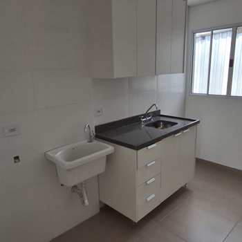Apartamento em Itapecerica da Serra, bairro Parque Santa Amélia