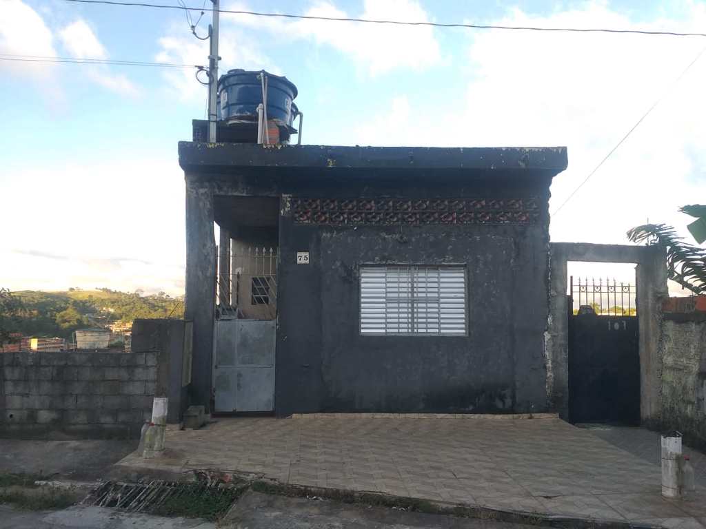 Casa em Itapecerica da Serra, no bairro Jardim das Oliveiras