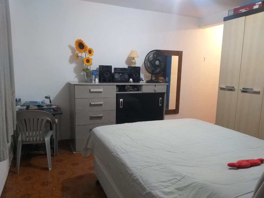 Casa em Itapecerica da Serra, no bairro Jardim das Oliveiras