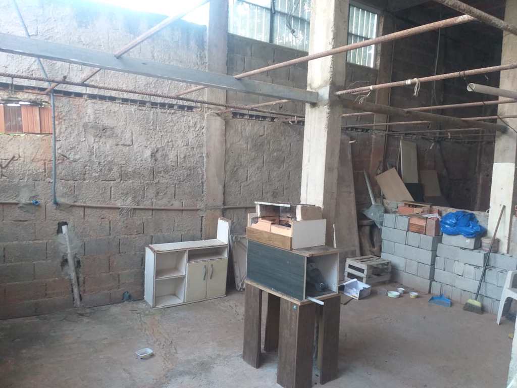 Casa em Itapecerica da Serra, no bairro Jardim das Oliveiras