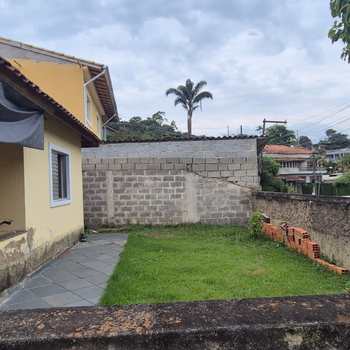 Casa em Itapecerica da Serra, bairro Chácara Guarapiranga