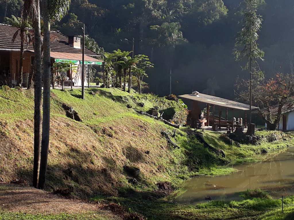 Chácara em São Lourenço da Serra, no bairro Centro