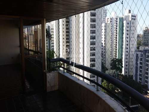 Apartamento, código 105701 em Recife, bairro Jaqueira