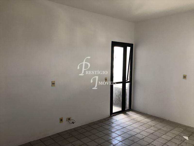 Apartamento em Jaboatão dos Guararapes, no bairro Piedade