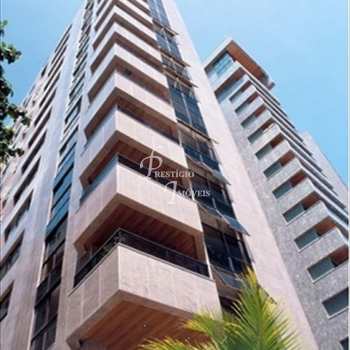 Apartamento em Recife, bairro Pina