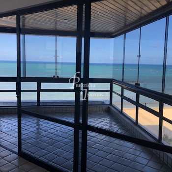 Apartamento em Jaboatão dos Guararapes, bairro Candeias